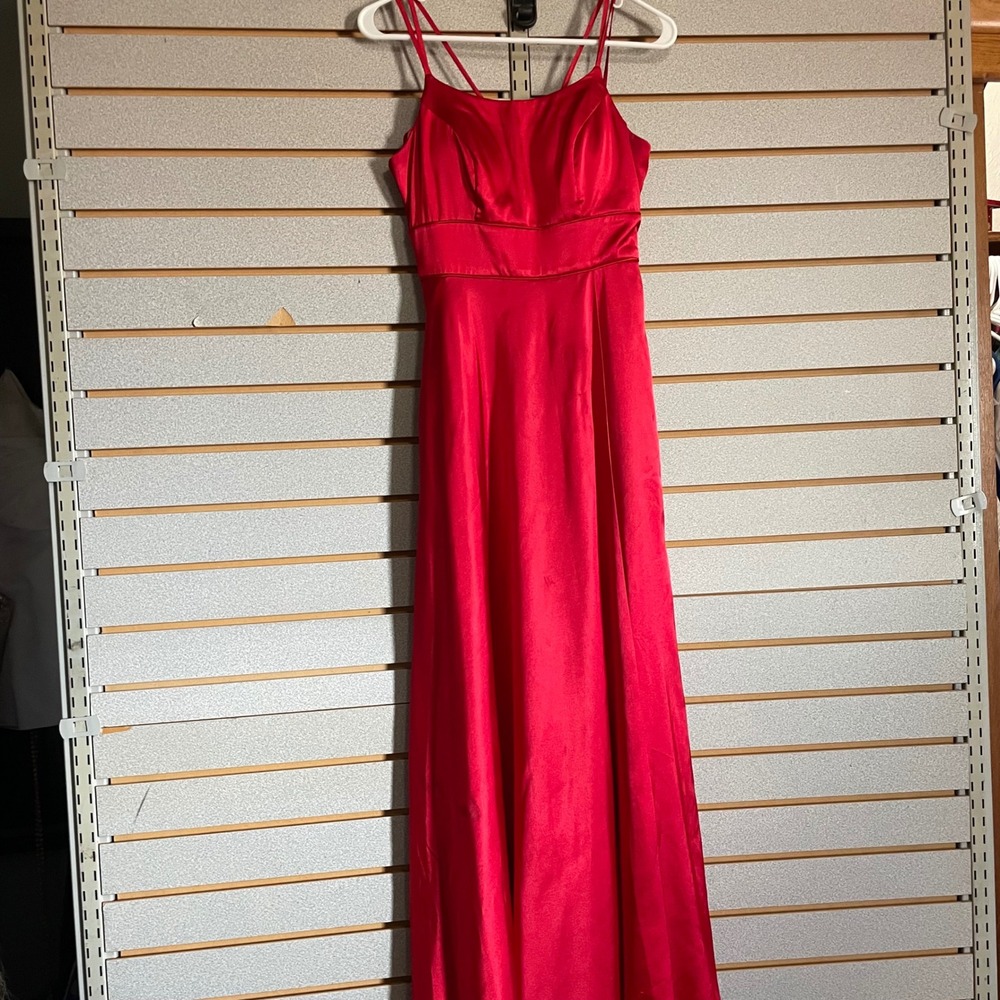 My Michelle Red Satin Double Strap Formal Gown Dress‎ Size 5 Maxi Prom Evening